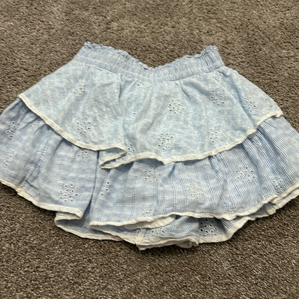 american eagle skirt, has shorts underneath